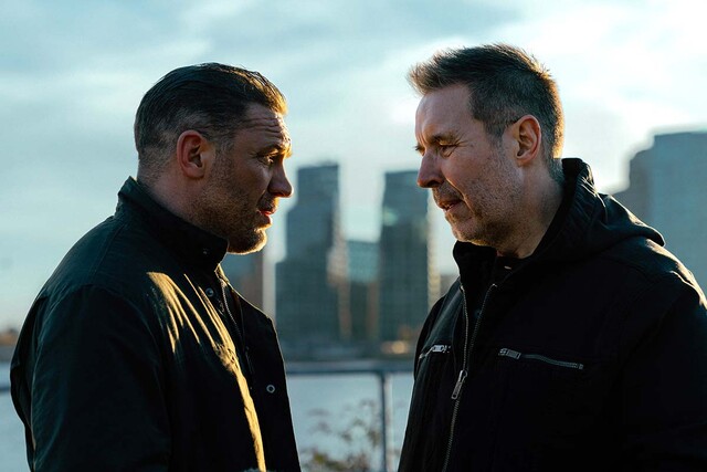 Verbindet eine lange Freundschaft: Harry (Tom Hardy, l.) und Kevin Harrigan (Paddy Considine)