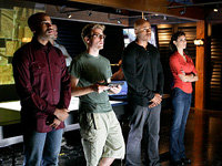 Adam Jamal Craig, Peter Cambor, Barrett Foa, LL Cool J., Daniella Ruah und Chris O'Donnell