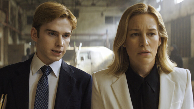 Piper Perabo als Juno mit ihrem Sohn (