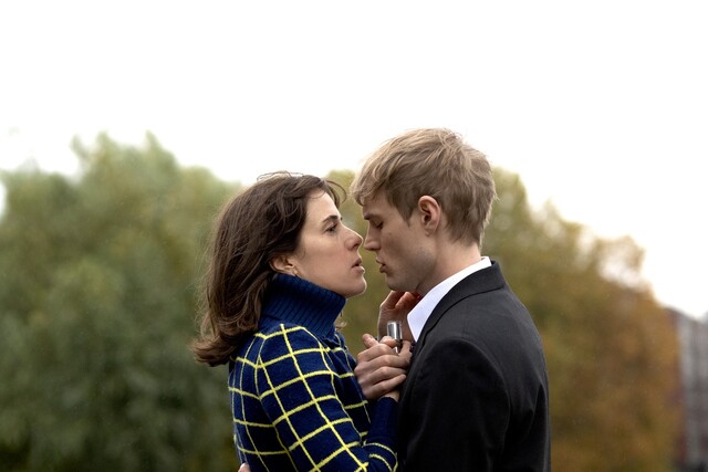 Adaption einer schwedischen Serie: "Love &amp; Chaos" mit Anne Sch&auml;fer und Simon Ludwig