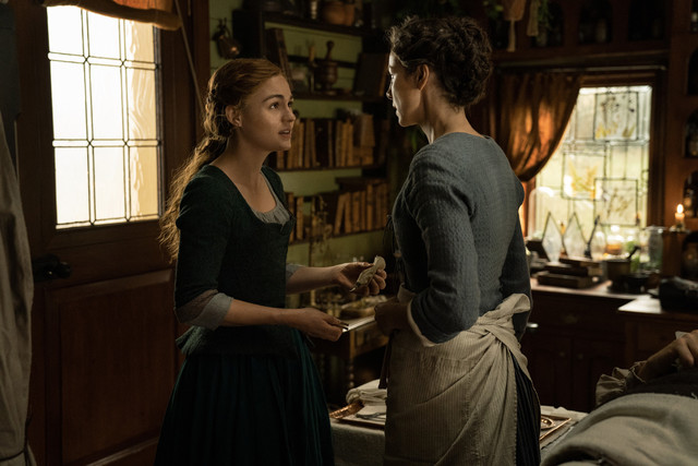Brianna (Sophie Skelton) ist ihrer Berufung gefolgt.