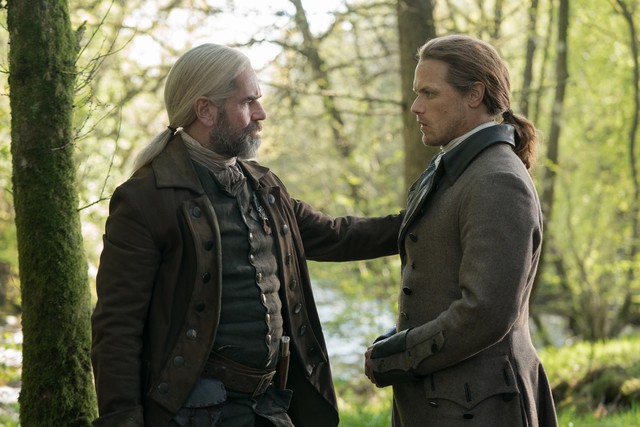 Murtagh (Duncan Lacroix) und Jamie (Sam Heughan) nehmen Abschied - das Ende einer Ära?