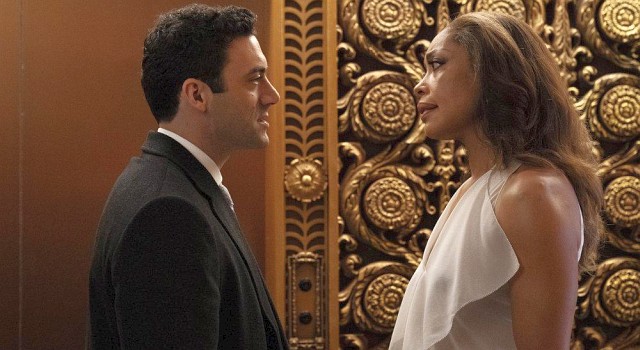 Jessica Pearson (Gina Torres, r.) und ihr Boss Bobby Novak (Morgan Spector) sind nicht immer gleicher Meinung...
