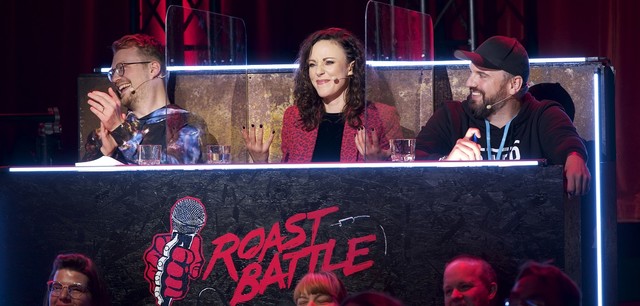 "Roast Battle"