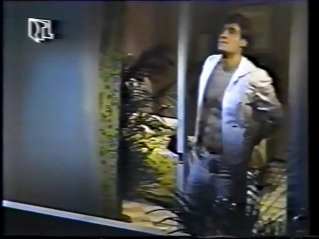 John Wesley Shipp als Kelly in Folge 842 der Springfield Story