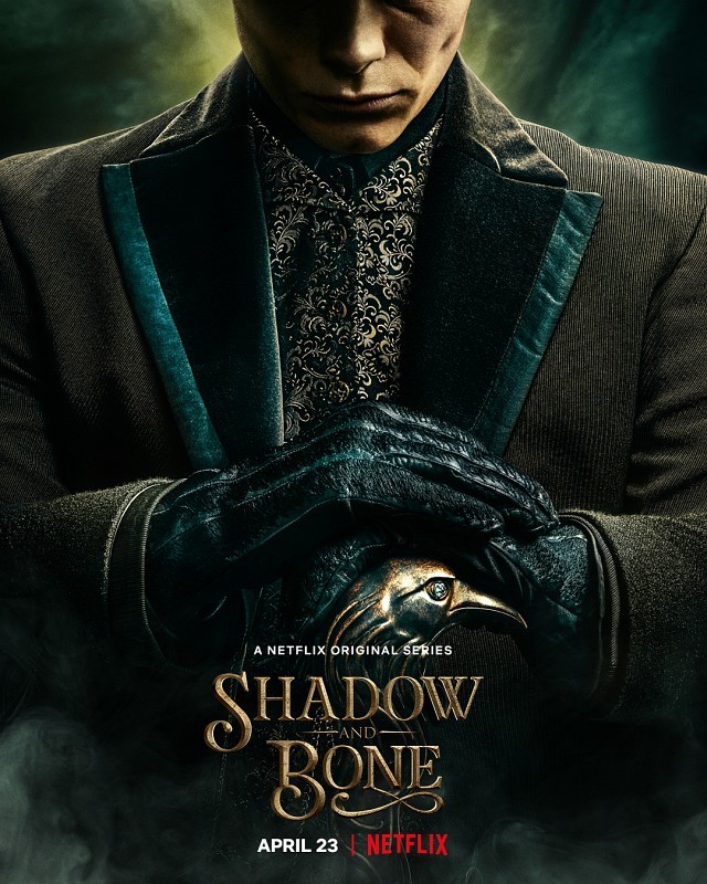Kaz Brekker (Freddy Carter), Drahtzieher bei den 'Crows'