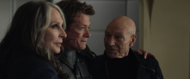 Für immer eine Familie: (v. l.) Beverly (Gates McFadden), Jack (Ed Speleers) und Picard (Patrick Stewart)