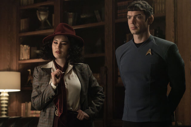 In den Fußstapfen von Poirot, Marlowe & Co.: La'An und Spock (Ethan Peck)