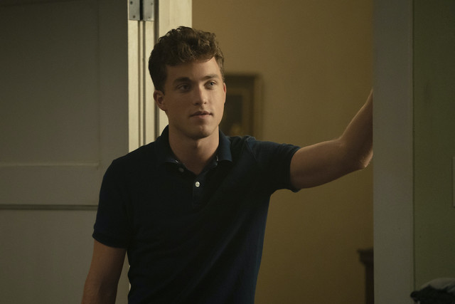 Jordan Elsass als Jonathan Kent