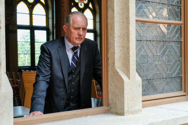 Tyrannischer Schulleiter: Paul Paulitzer (Harald Krassnitzer) regiert mit harter Hand
