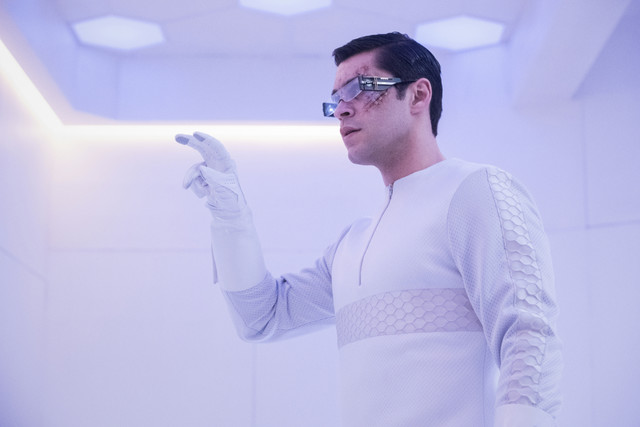 Levitt (Jason Diaz) macht eine Entdeckung.