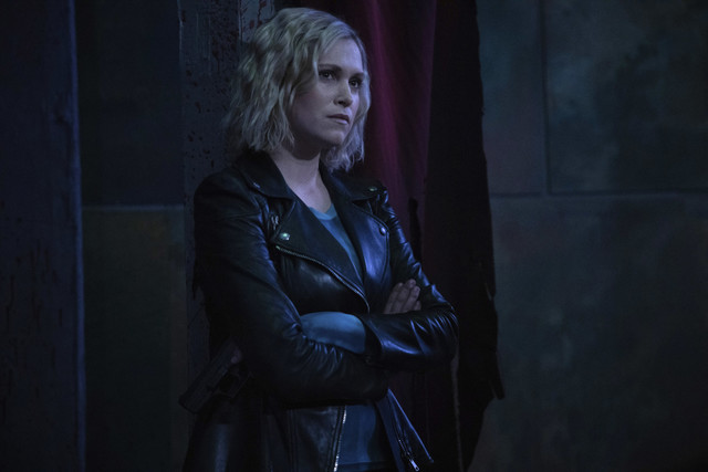 Clarke (Eliza Taylor) hat einzig Madis Sicherheit im Sinn.