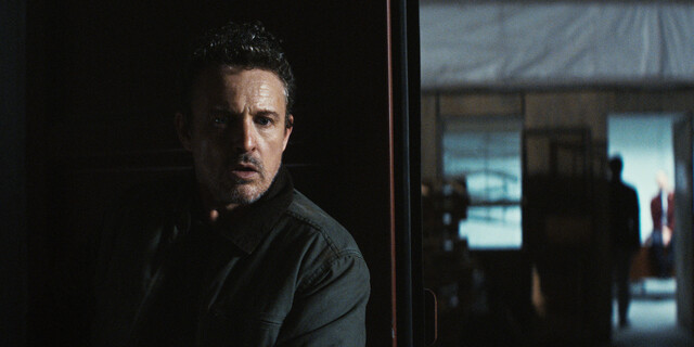 David Lyons (oder doch Jason Segel?) als getriebener FBI-Mann Brian Abbott