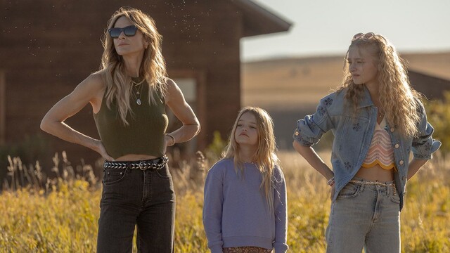 (v. l.) Beau Garett als Abigail Reese, Alaina Pollack als Macy Reese und Amiah Miller als Bridgett Reese