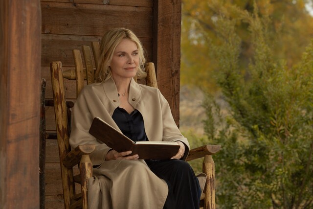 Michelle Pfeiffer als Stacy Clyburn