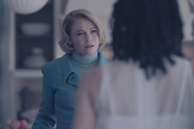 Paula (Amy Seimetz, l.) ist Agnes (Chase Infiniti) nicht wohlgesonnen.