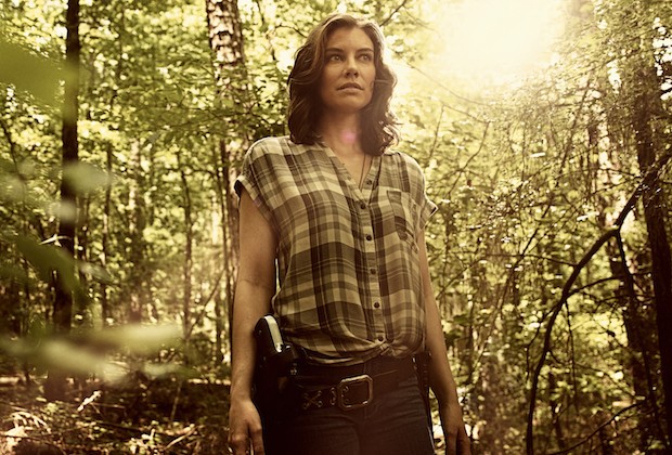Wie hat Maggie (Lauren Cohan) Ricks (Andrew Lincoln) Entscheidung, Negan (Jeffrey Dean Morgan) leben zu lassen, mittlerweile verkraftet? Sinnt sie immer noch auf Rache und würde sich dafür ihrem ältesten Freund in den Weg stellen, oder kann auch sie mit der Zeit einen Weg für Vergebung finden? Zudem stellt sich ebenso wie bei Lincoln die Frage, wie Cohans Ausscheiden aus der Zombieserie aussehen wird.