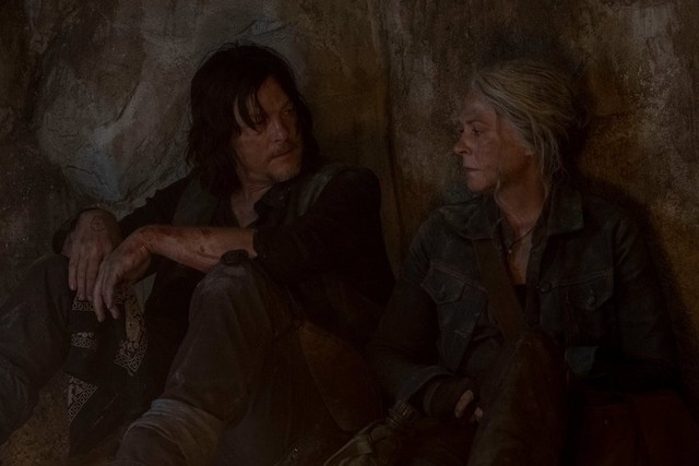 Daryls (Norman Reedus) Vertrauen zu Carol (Melissa McBride) wird auf eine harte Probe gestellt.