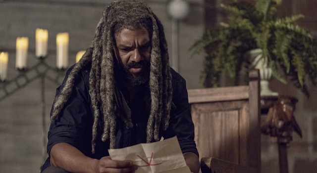 Ezekiel (Khary Payton) sieht die Zukunft des Königreichs bedroht.