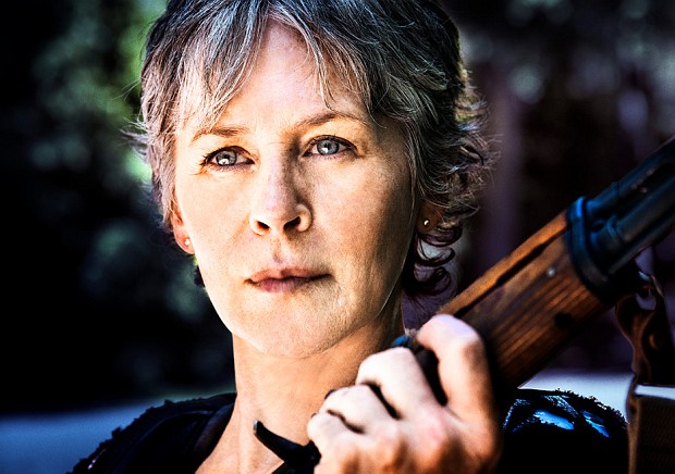 Carol (Melissa McBride) hat in Staffel sieben wohl den größten Kampf mit sich selbst ausgefochten. Ausgelaugt und der ewigen Gewalt überdrüssig hat sie sich von der Welt zurückgezogen, ist aber schließlich doch zurückgekehrt. Nach wie vor besteht zwischen ihr und Daryl eine ganz besondere Verbindung.
