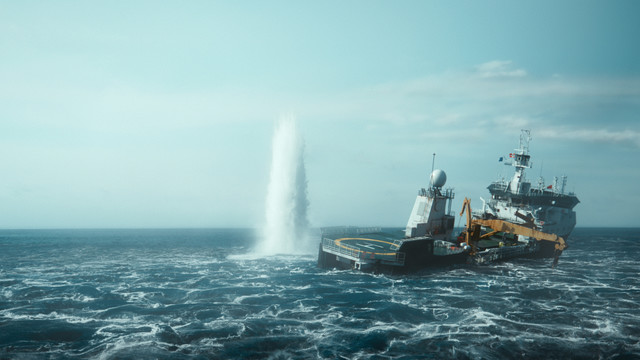 Blowout rückt Forschungsschiff gefährlich nahe.