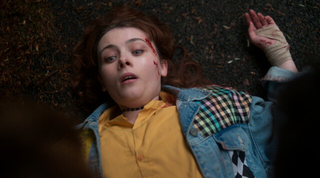 Zoe (Leia Murphy) weiß nicht, wie ihr geschieht.