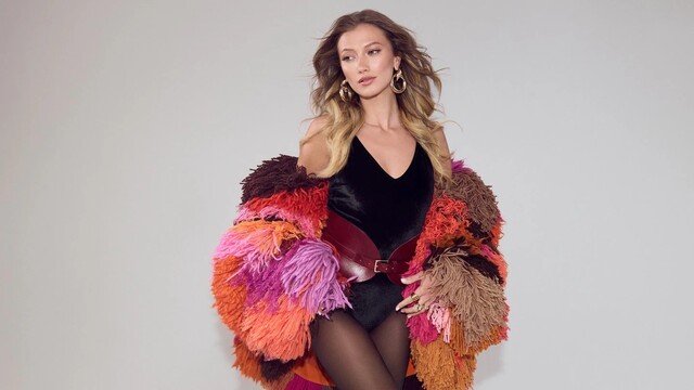 Sängerin Leony gibt in diesem Jahr das SWR3 Weihnachtskonzert und ist zudem beim hr3 Weihnachtssingen dabei.