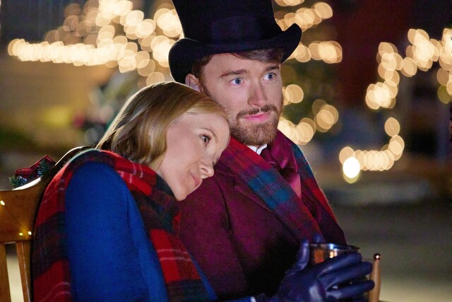 Juniper (Jessy Schram) und Sawyer (Chandler Massey)