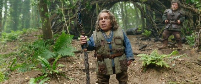 Willow Ufgood (Warwick Davis) ist in die Jahre gekommen - aber ist er auch erwachsen geworden?