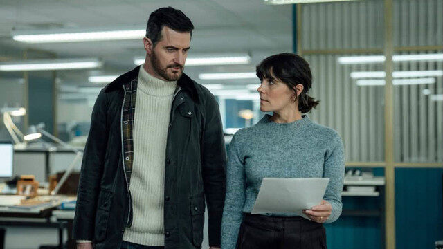 Dr. Ethan Winter (Richard Armitage, l.) und DI Lauren Bell (Annabel Scholey, r.) ermitteln gemeinsam.