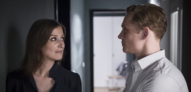 Lukas (Matthias Schweighöfer) und Ehefrau Hanna (Alexandra Maria Lara) noch im Familienglück