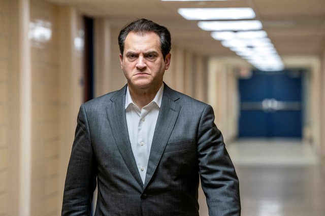 Gangsterboss Jimmy Baxter (Michael Stuhlbarg) will den Tod seines Sohnes rächen.