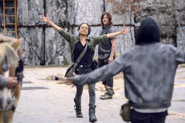 Lauren Ridloff als Connie in der zehnten Staffel von "The Walking Dead"
